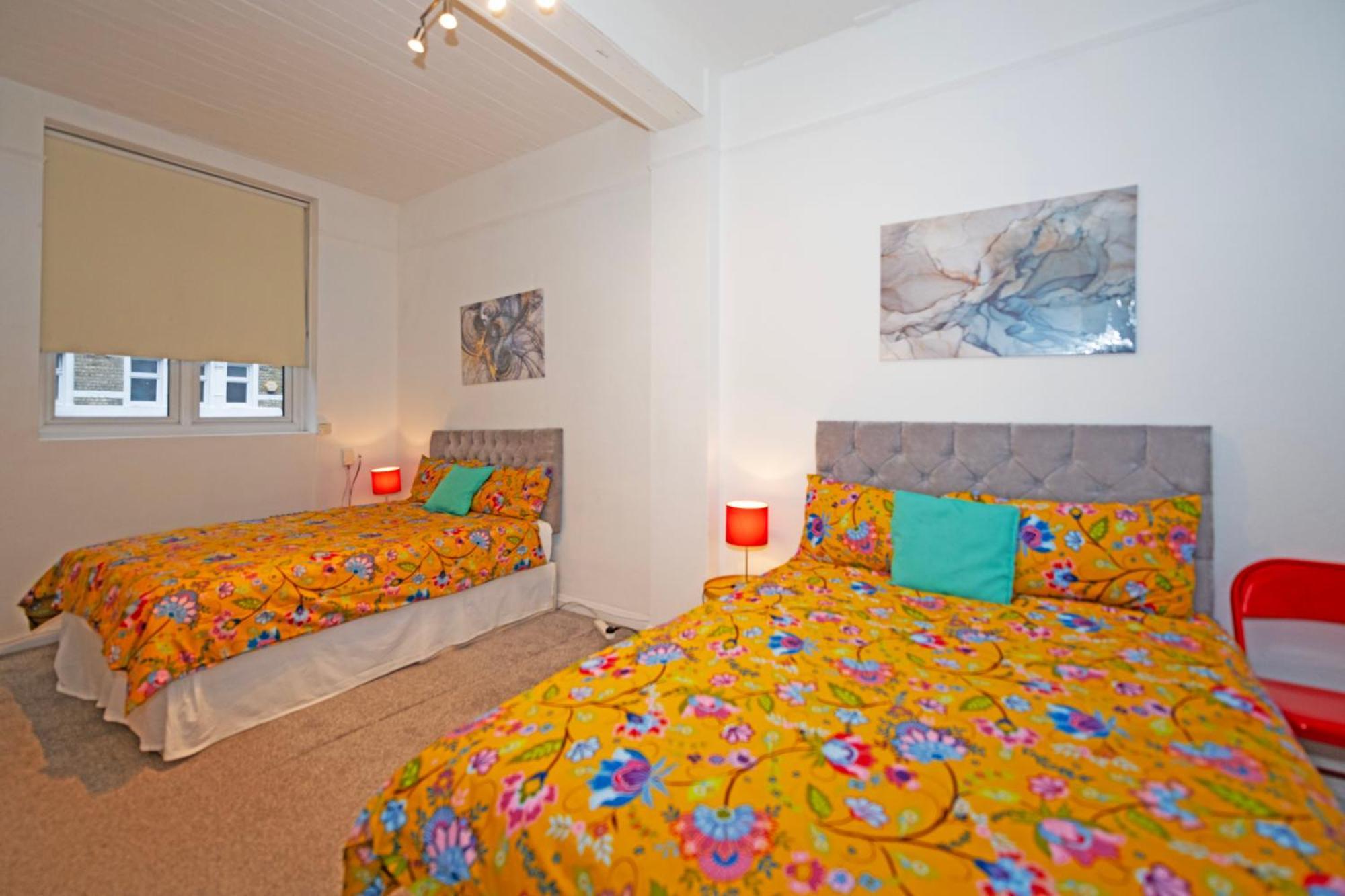 Flat In Clapham Budget Friendly Stay Londra Exterior foto