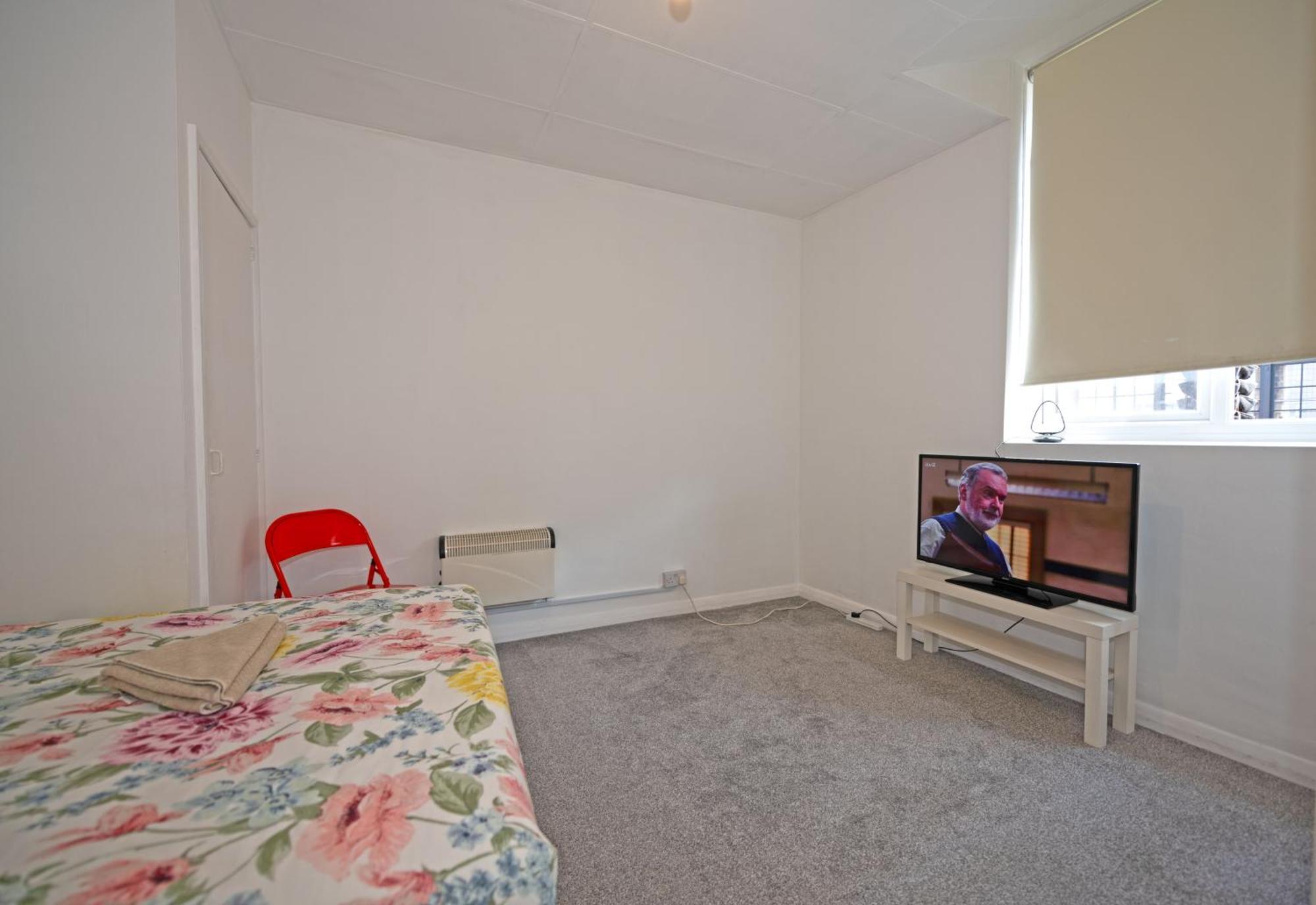Flat In Clapham Budget Friendly Stay Londra Exterior foto