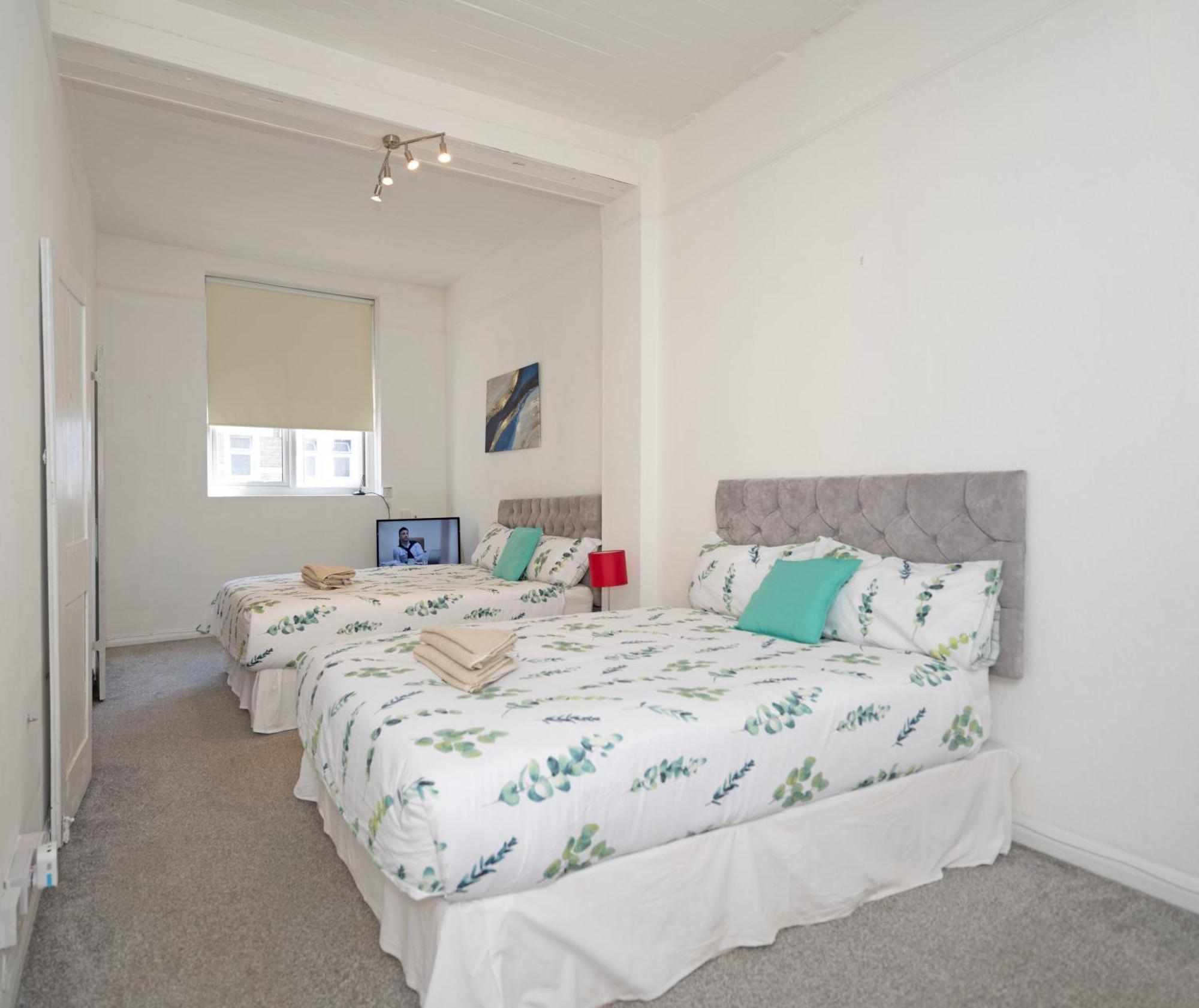 Flat In Clapham Budget Friendly Stay Londra Exterior foto